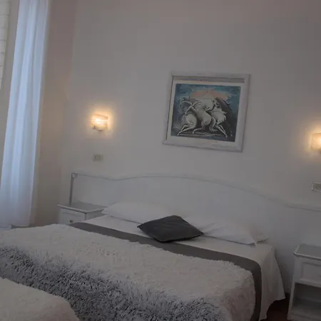 Madrid 2* Florence