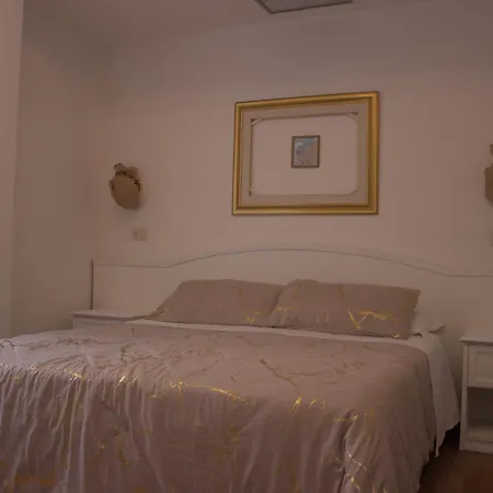 Madrid Bed & Breakfast