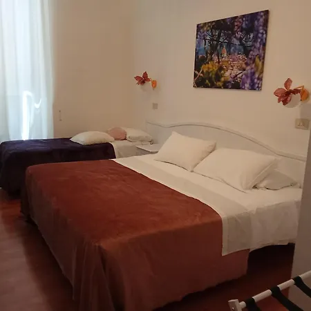 Bed & Breakfast Madrid 2*